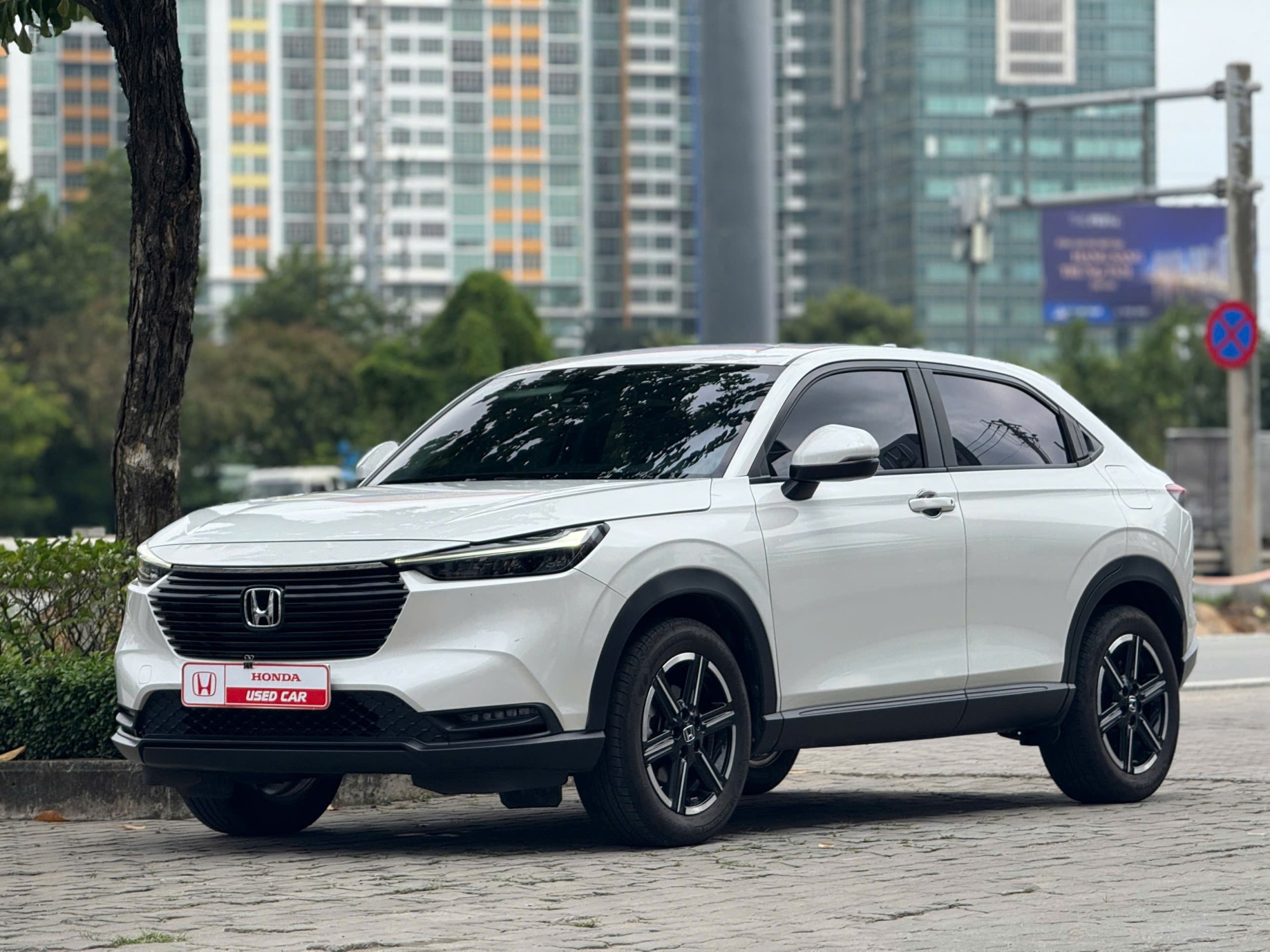 Honda HR-V G 2023 Cũ Giá 615tr (thương lượng)| Xe lướt Chính Hãng tại Honda Quận 2