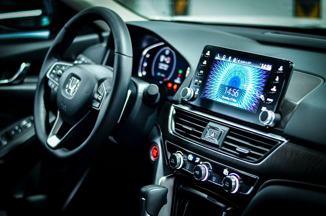 Trang bị tiện nghi trên xe Honda Accord