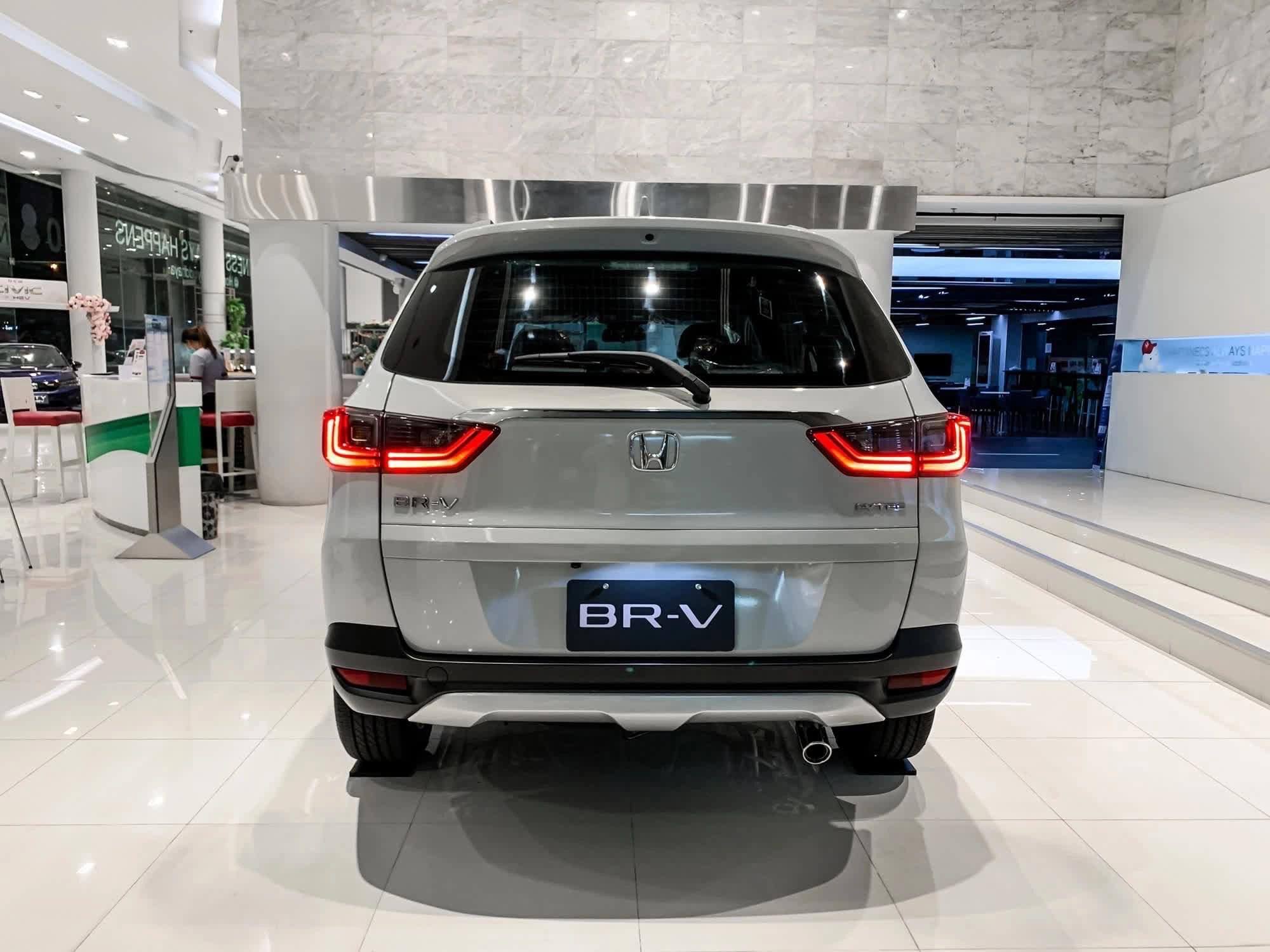 Đuôi xe Honda BR-V 2026