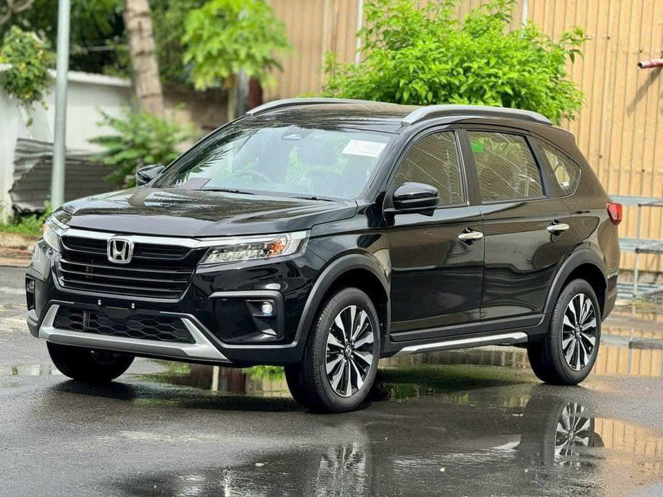 Honda BR-V L màu đen - Đại lý Honda Ô tô Quận 2