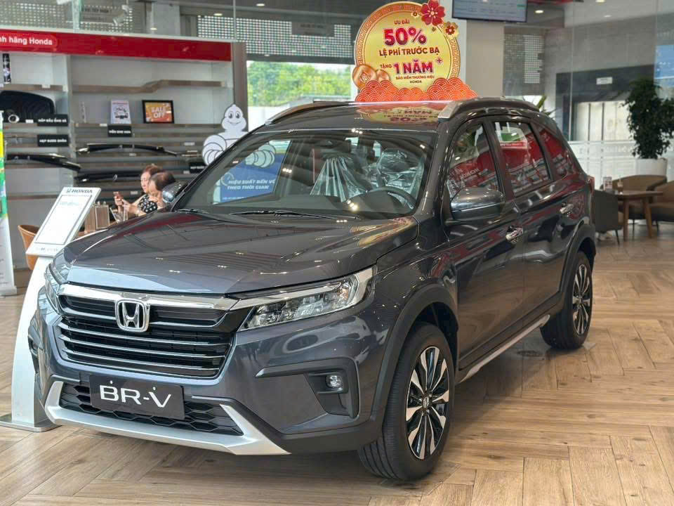 Honda BR-V L màu xám - Đại lý Honda Ô tô Quận 2