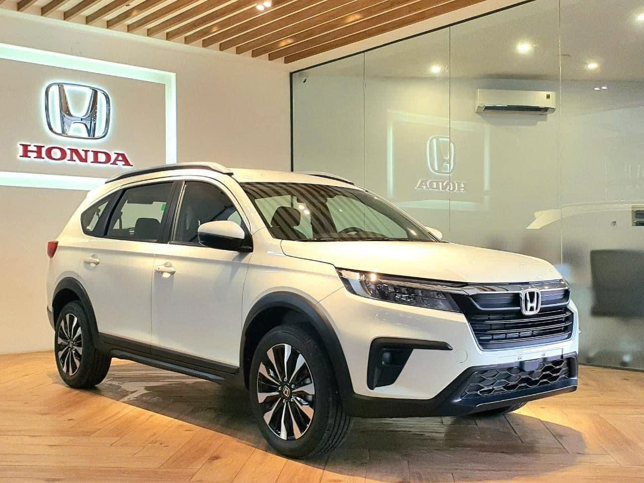 Ngoại thất Honda BR-V G 2026