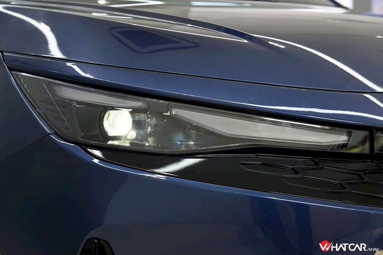 Đèn Led thấu kính trên Honda City RS facelift 2026 