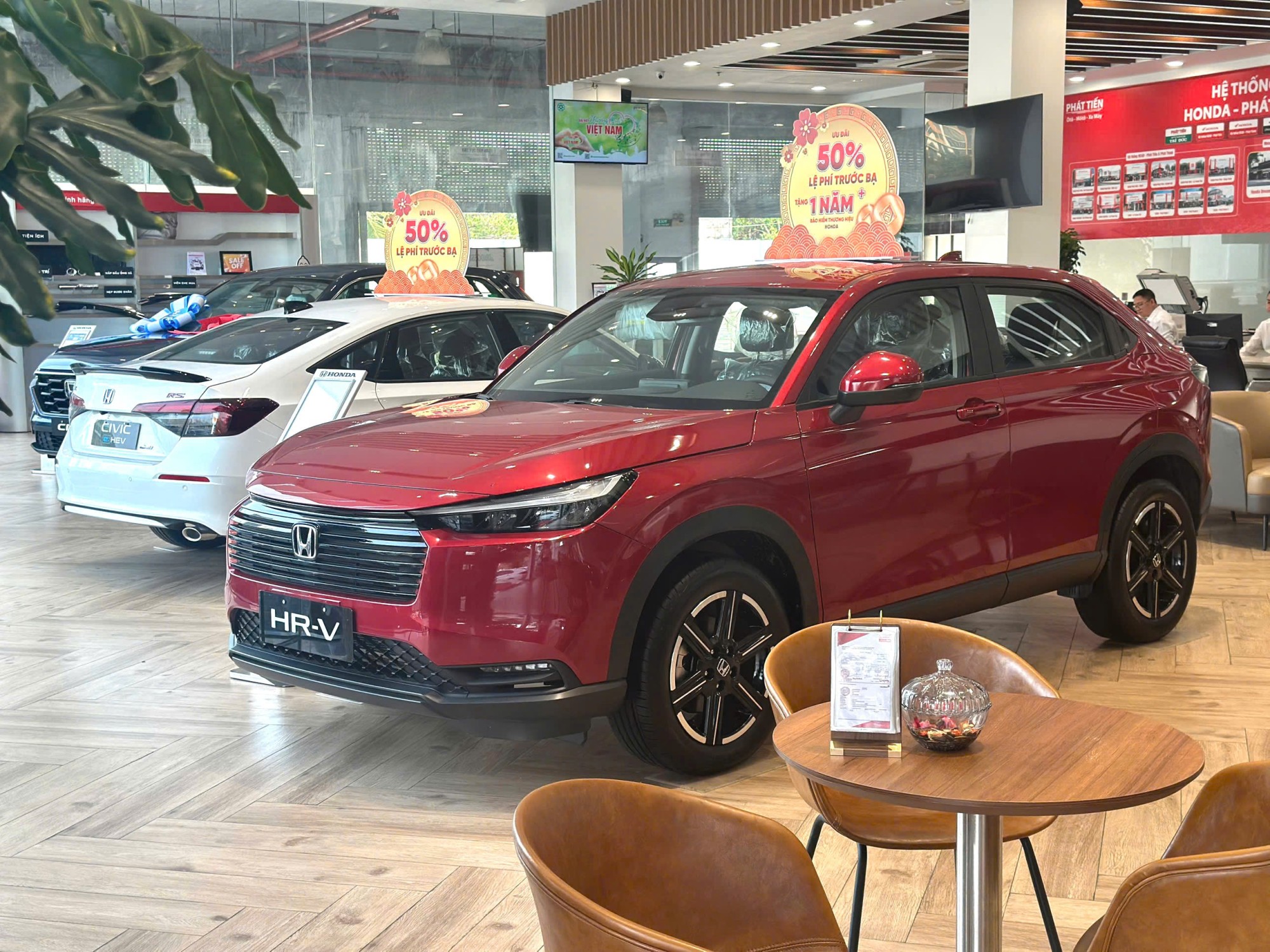Màu đỏ Honda HR-V Phiên bản G   - Đại Lý Honda Ô tô Quận 2