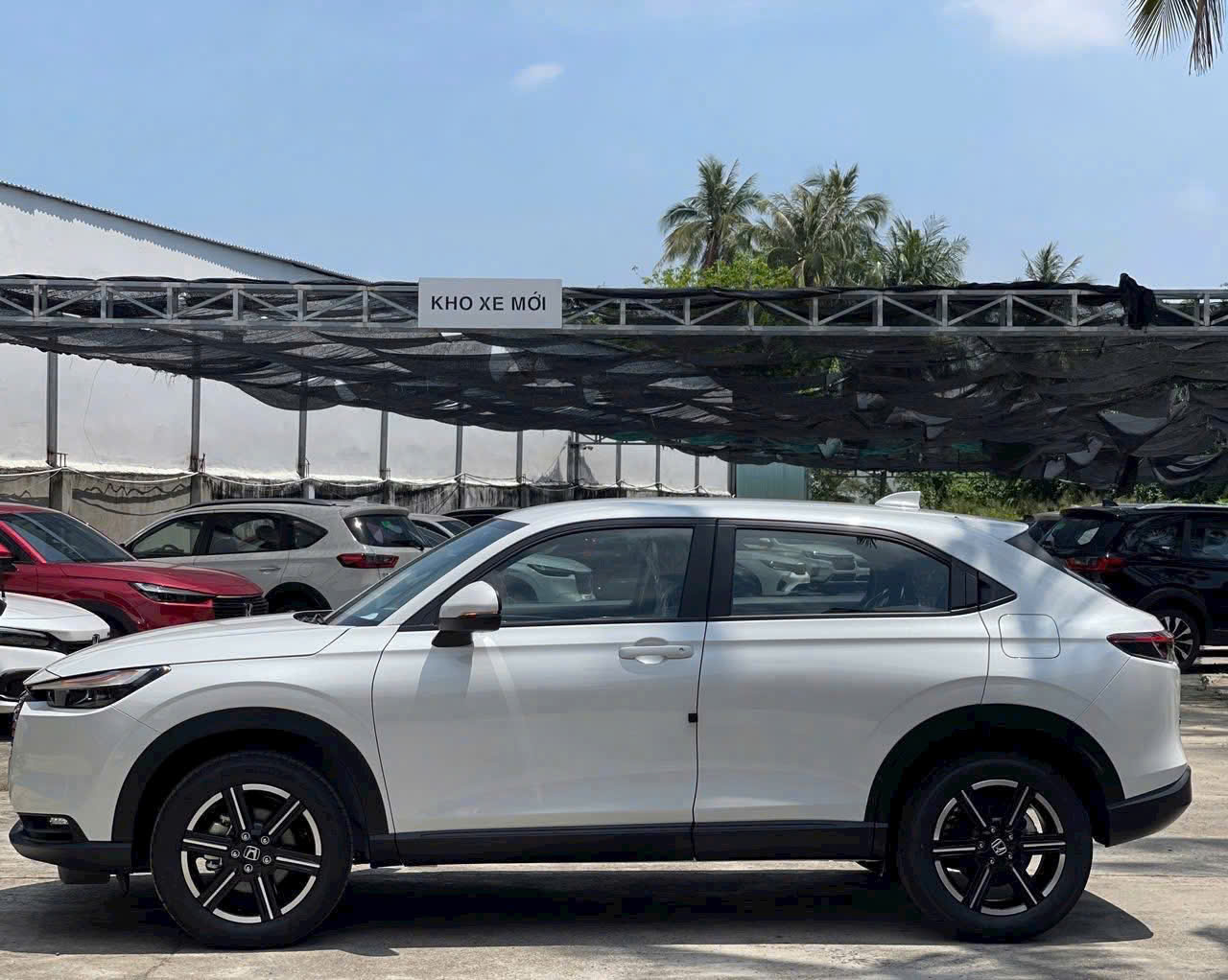 Màu trắng Honda HR-V Phiên bản G   - Đại Lý Honda Ô tô Quận 2