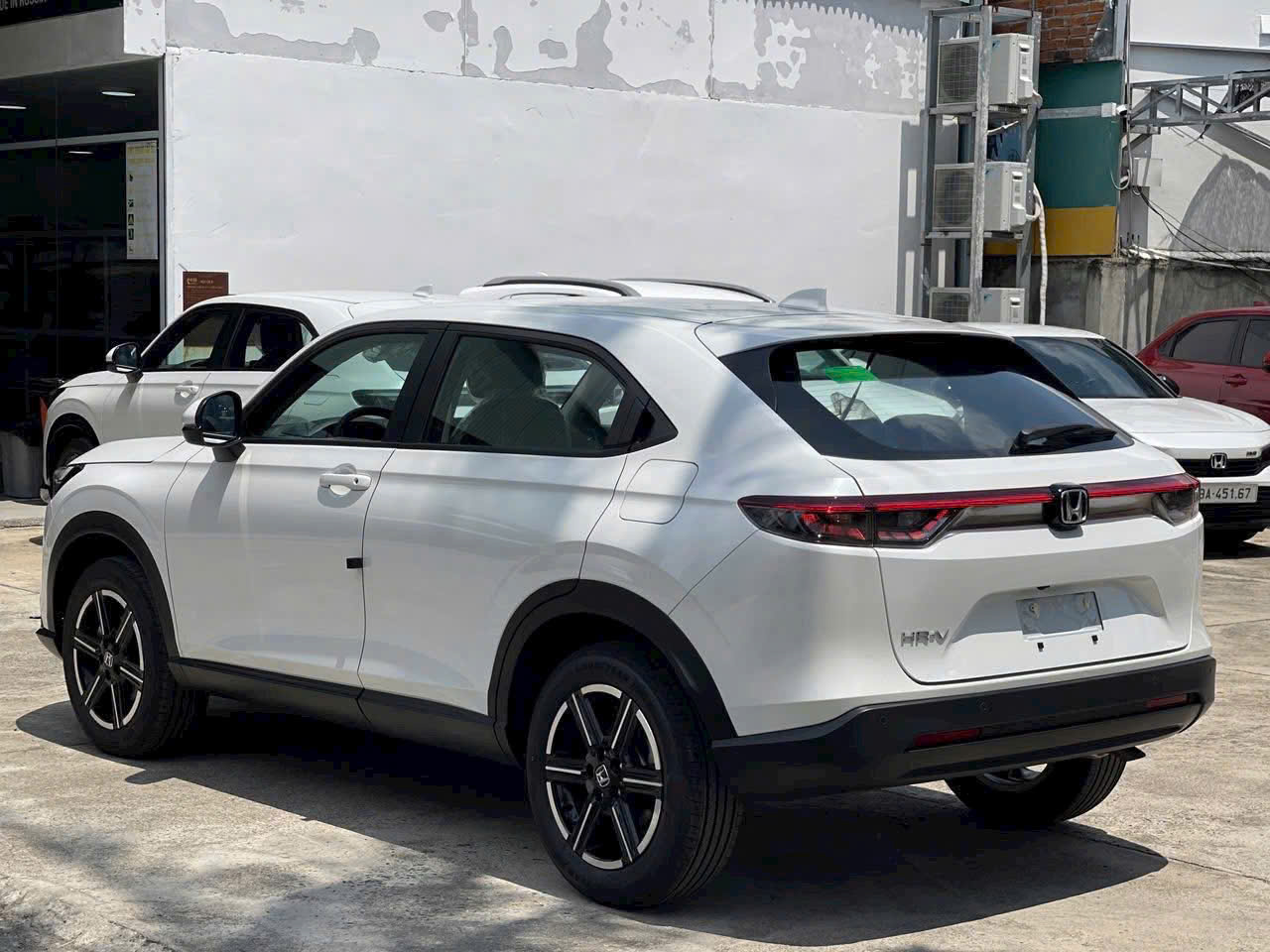 Màu trắng Honda HR-V Phiên bản G   - Đại Lý Honda Ô tô Quận 2 2