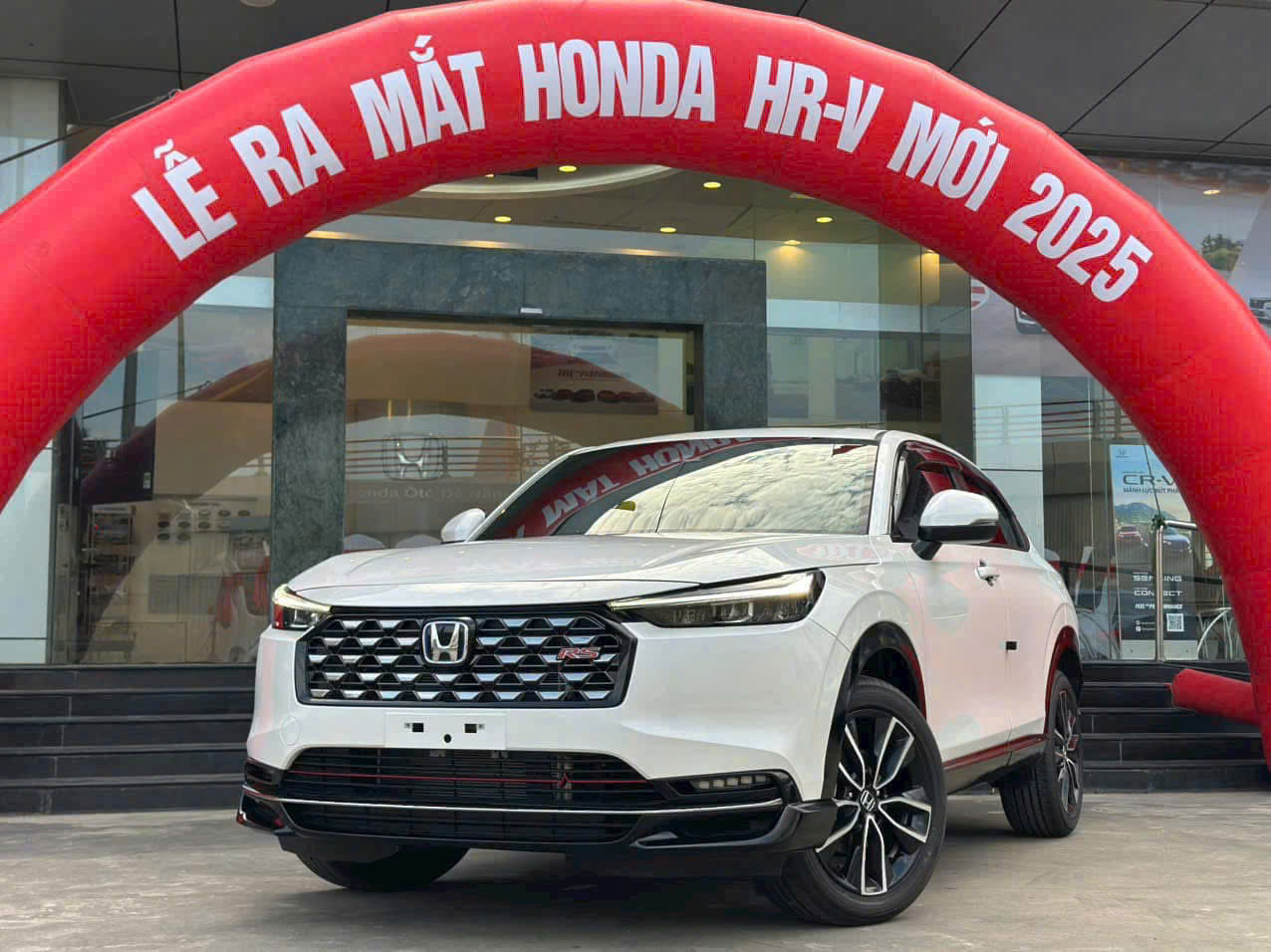 Ngoại thất Honda HR-V e:HEV RS 2026