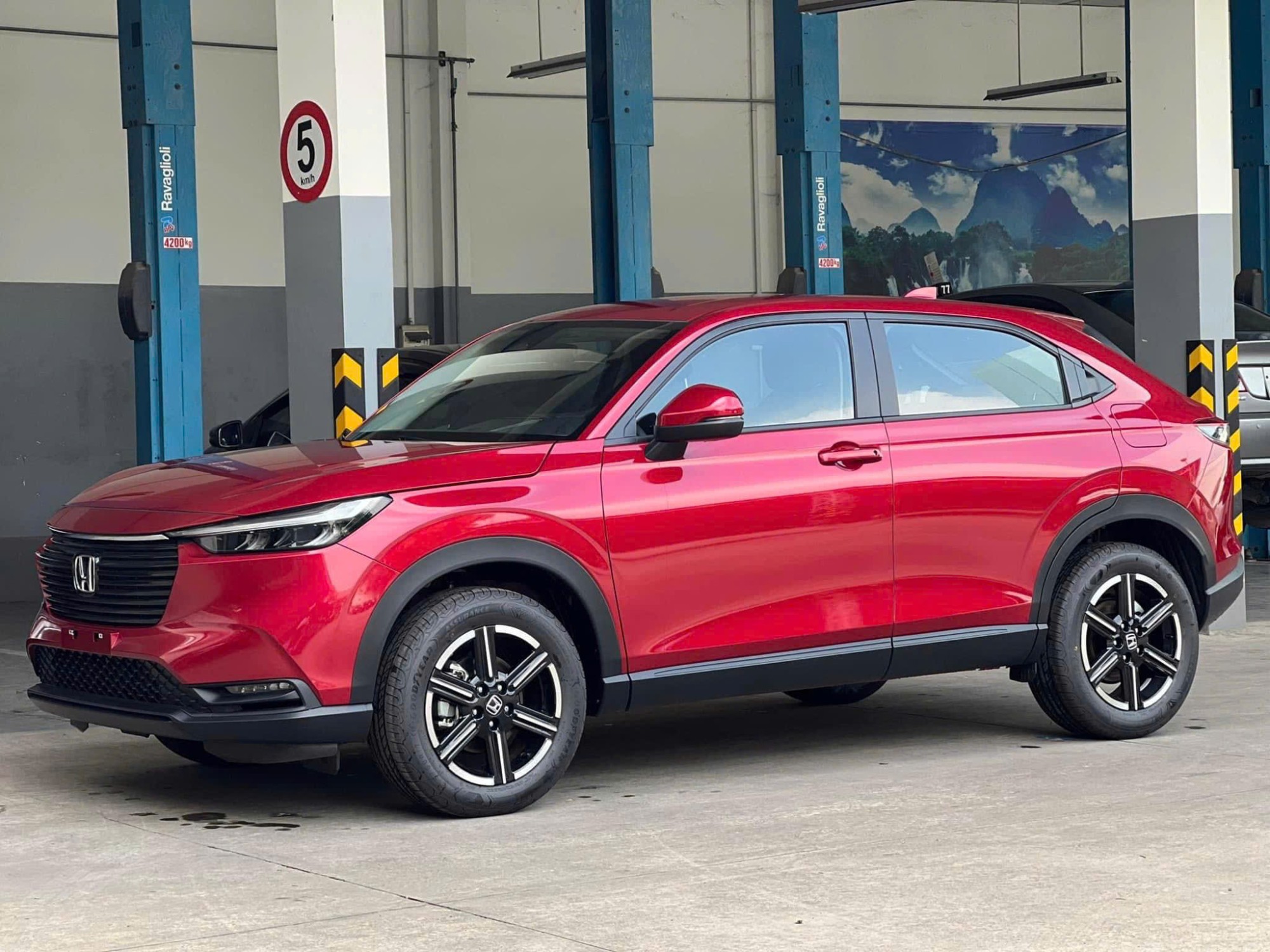 Màu đỏ Honda HR-V Phiên bản G   - Đại Lý Honda Ô tô Quận 2