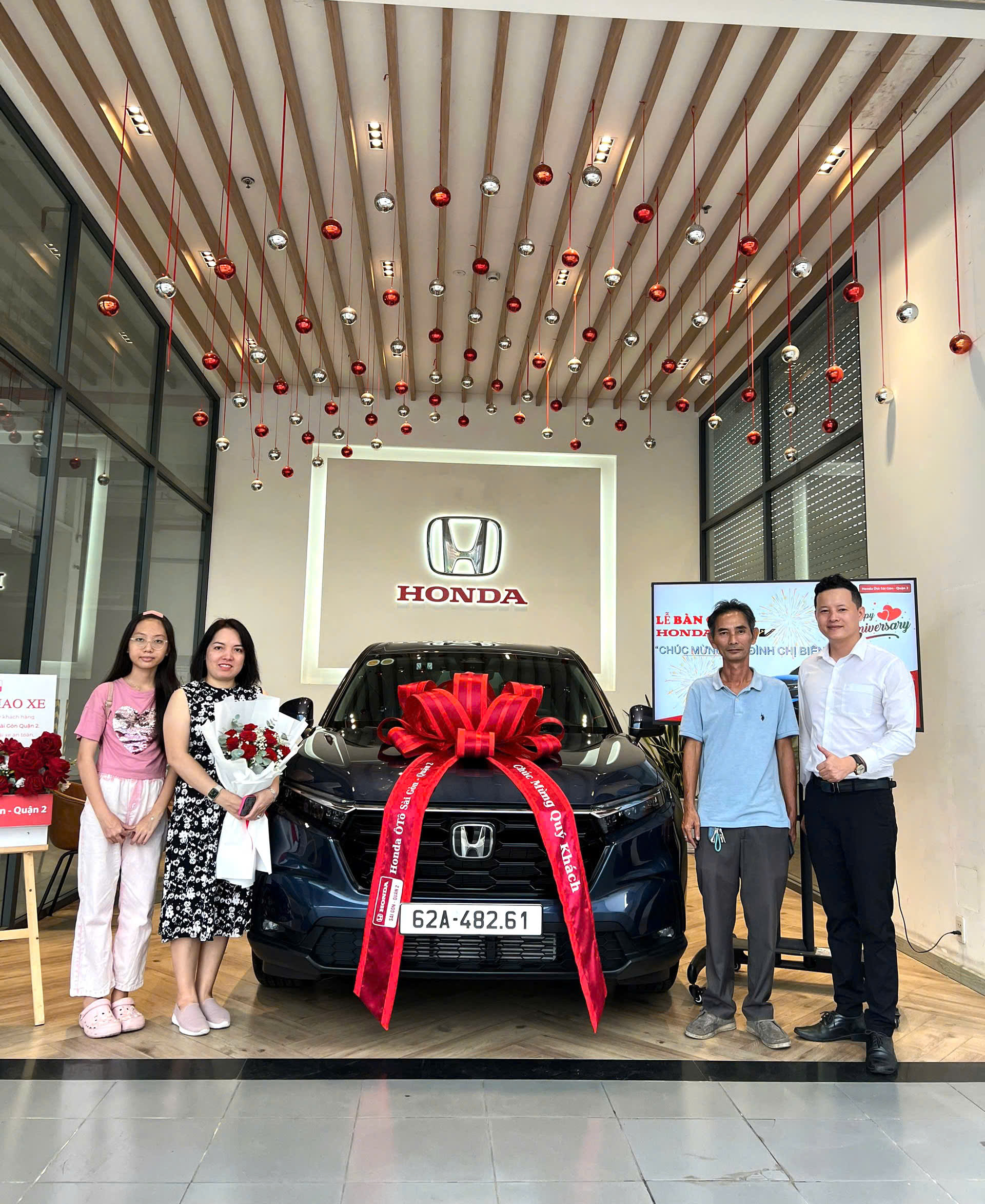 Bàn giao Honda CR-V tại Đại lý Honda Quận 2