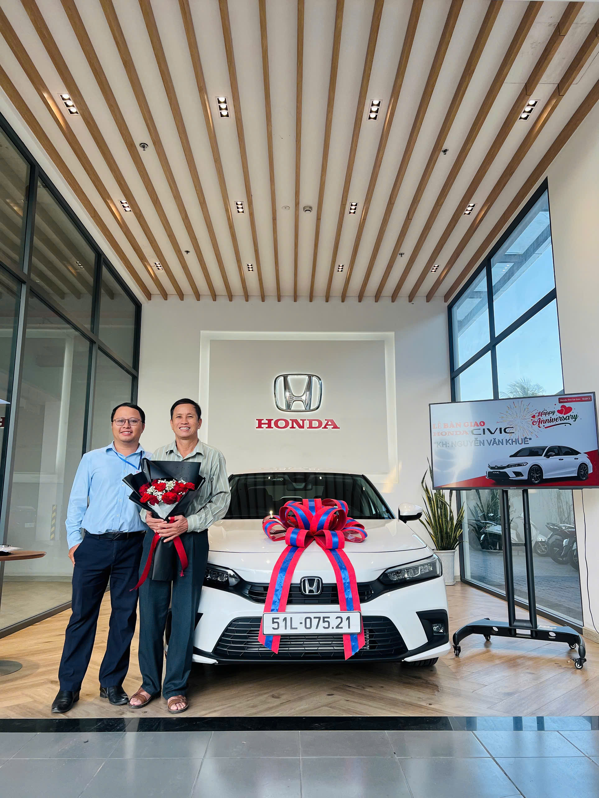 Bàn giao Honda Civic G tại Đại lý Honda Quận 2