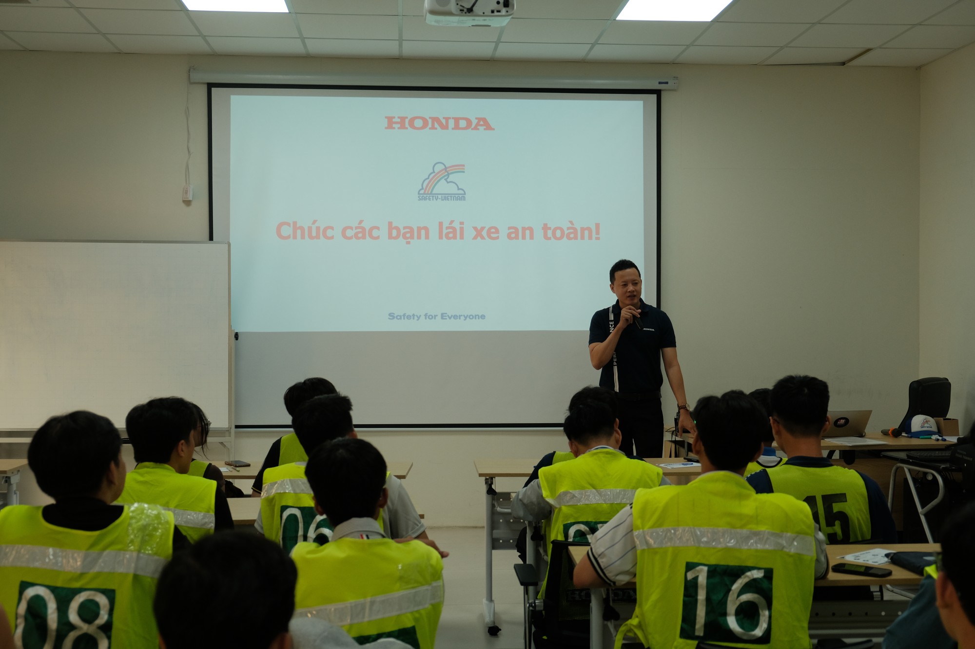 Chương trình hướng dẫn lái xe an toàn của Đại Lý Honda Quận 2