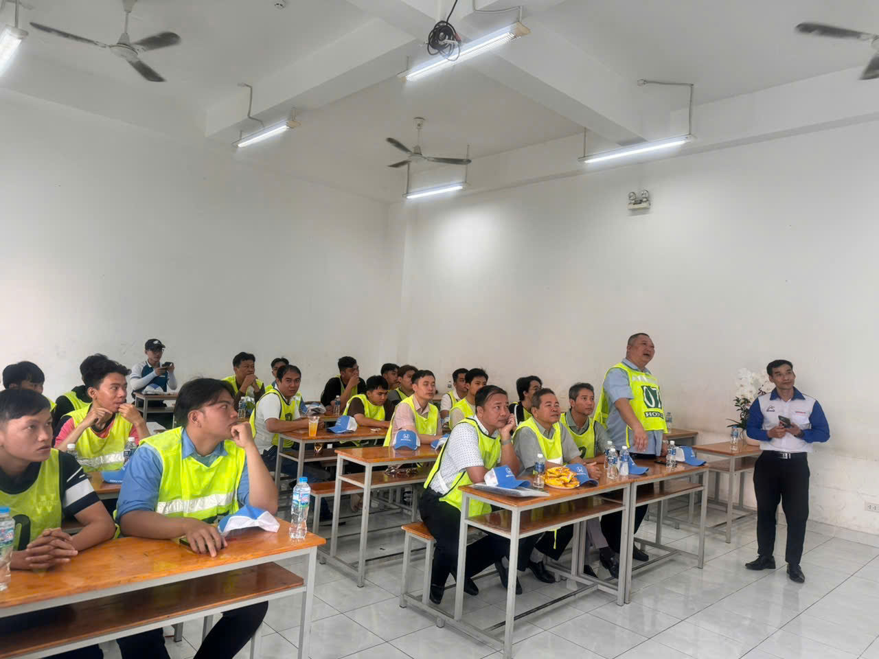 Đại lý Honda Ô tô Quận 2 tổ chức chương trình hướng dẫn lái xe an toàn