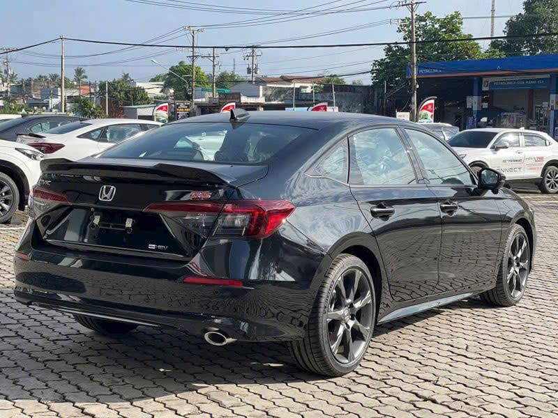 Honda Civic Hybird đen